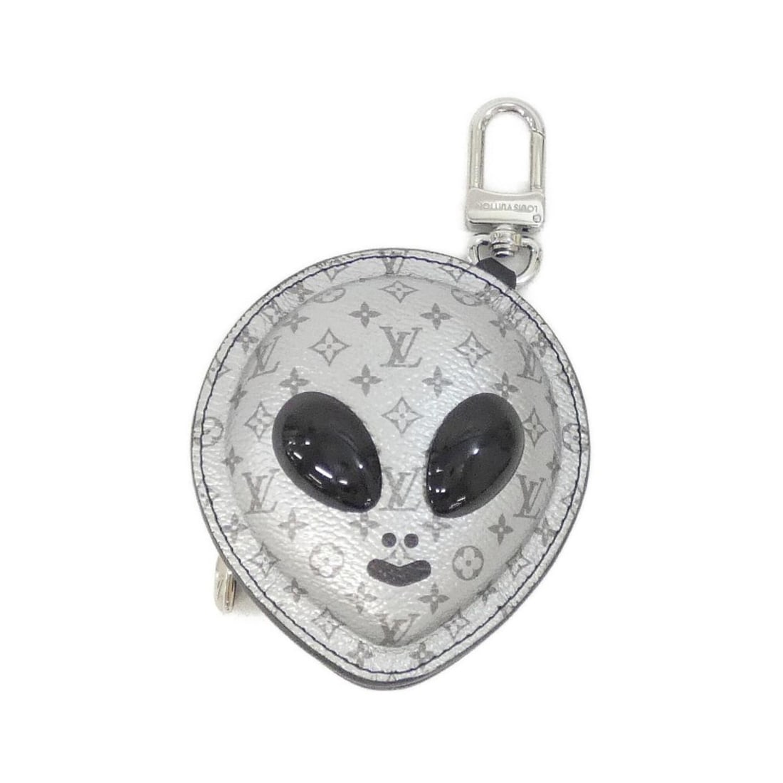 Louis Vuitton Monogram Eclipse LV Alien M02429 Keyring: --- Catalog ---Category: DesignType: KeyringColor: Black, SilverGender: WomenCategory: GeneralLine: Monogram EclipseBrand: Louis Vuitton--- Item List ---Section: ConditionRanking: Rank A Used - A few 