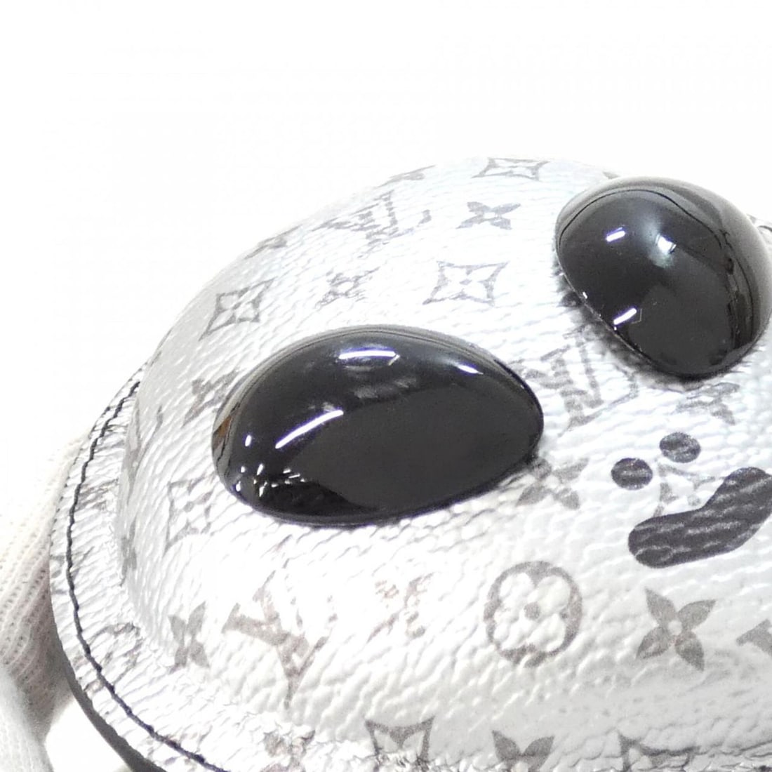 Louis Vuitton Monogram Eclipse LV Alien M02429 Keyring - 4