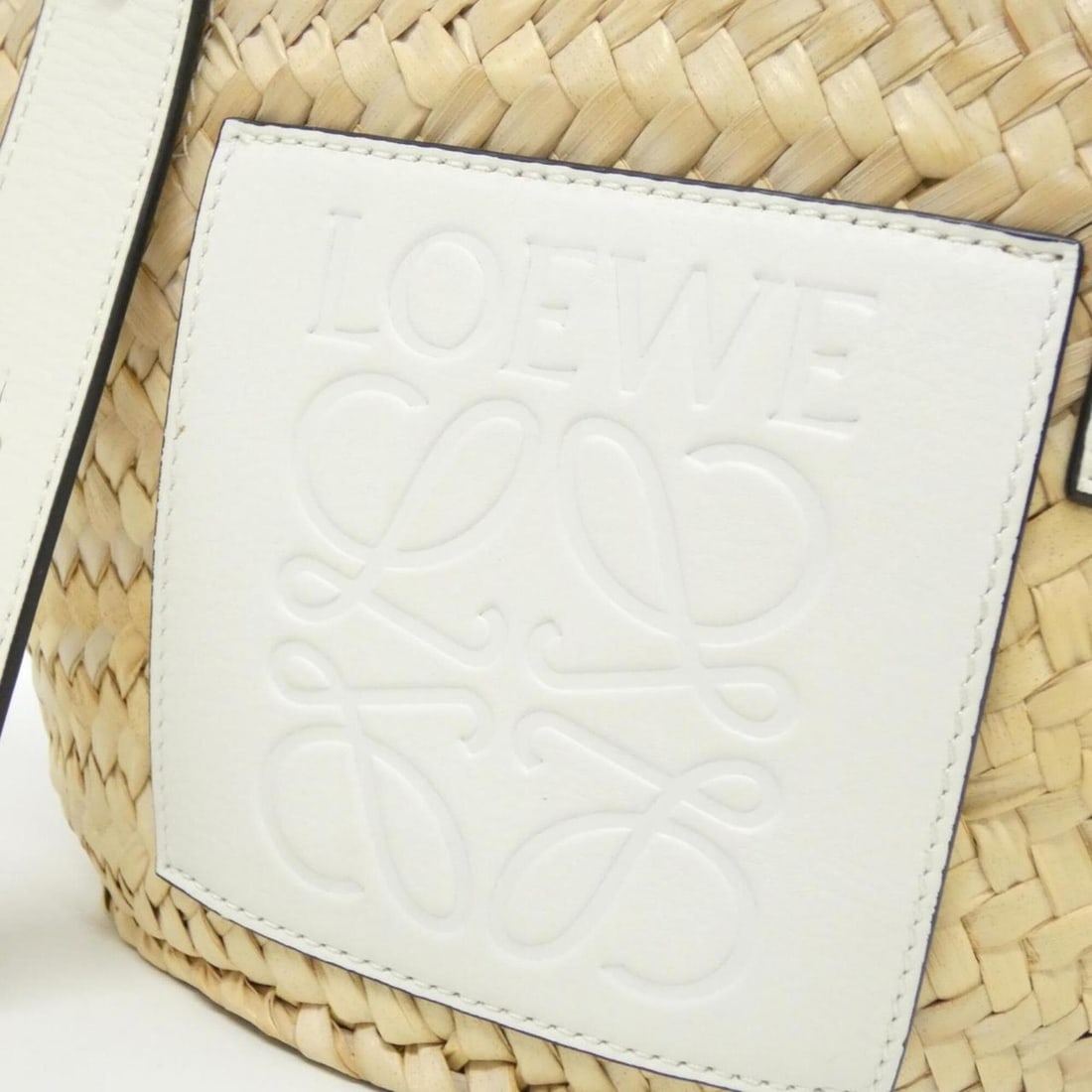 Loewe A223S93X04 Handbag - 4
