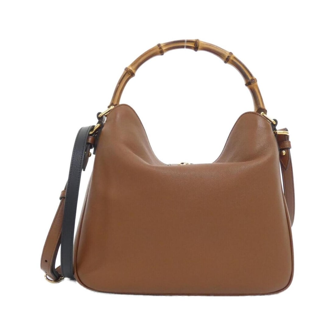 Gucci DIANA 746124 UAAAY Shoulder Bag: --- Catalog ---Category: SizeWeight: 570g / 1.25lb.Size (HxWxD): 22cm x 29cm x 8cm / 8.66'' x 11.41'' x 3.14''Strap Length: 94cm - 109cm / 37'' - 42.91''Handle Length: 33cm / 12.99''Category: DesignTy