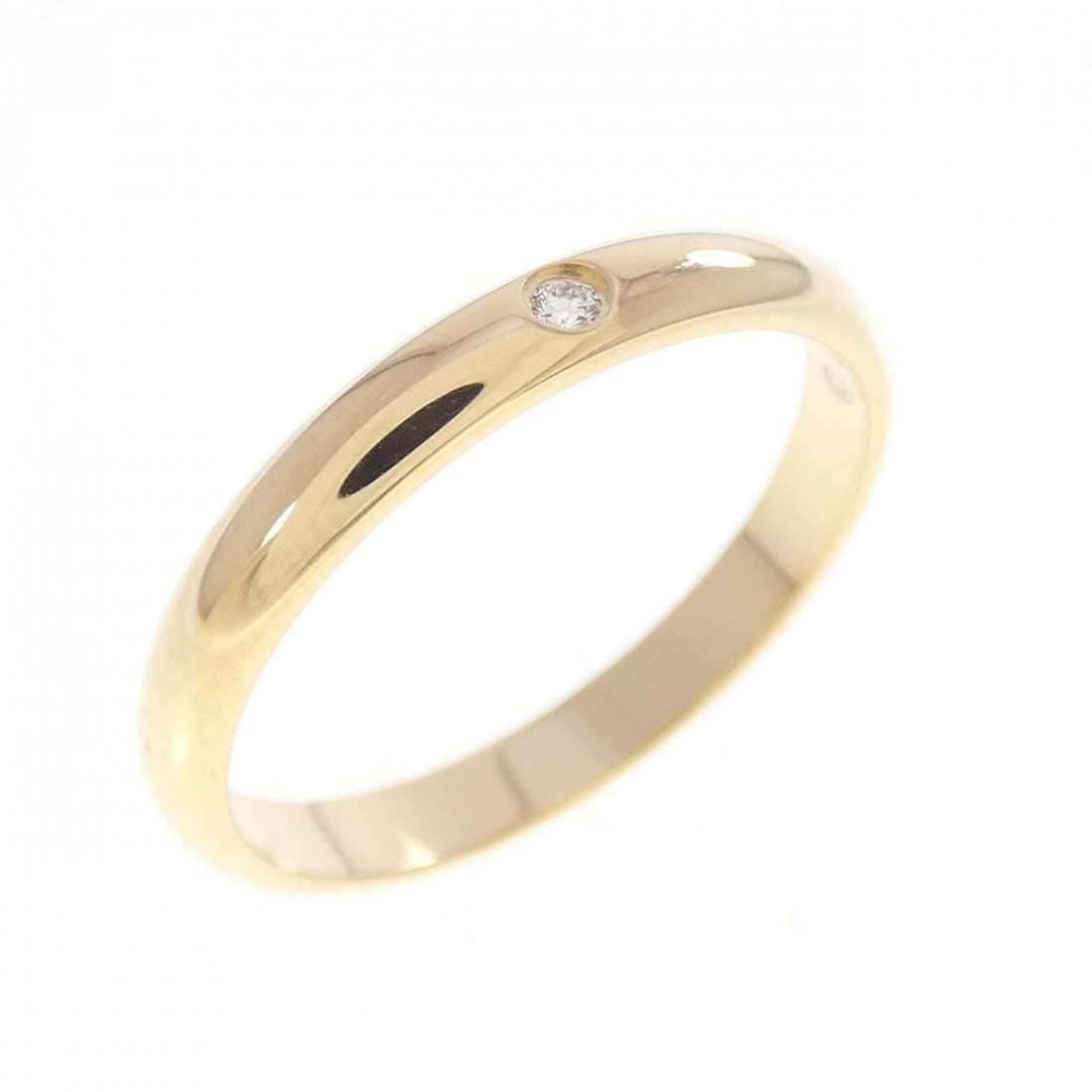 Cartier 1895 Wedding Ring: --- Catalog ---Category: SizeWidth: 2.5mm / 0.1''Weight: 2.3g / 0.08oz.JP Size: 11US Size: 6Category: DesignType: Wedding ringStone: DiamondGender: WomenMaterial: Yellow gold (18K)Category: GeneralBra