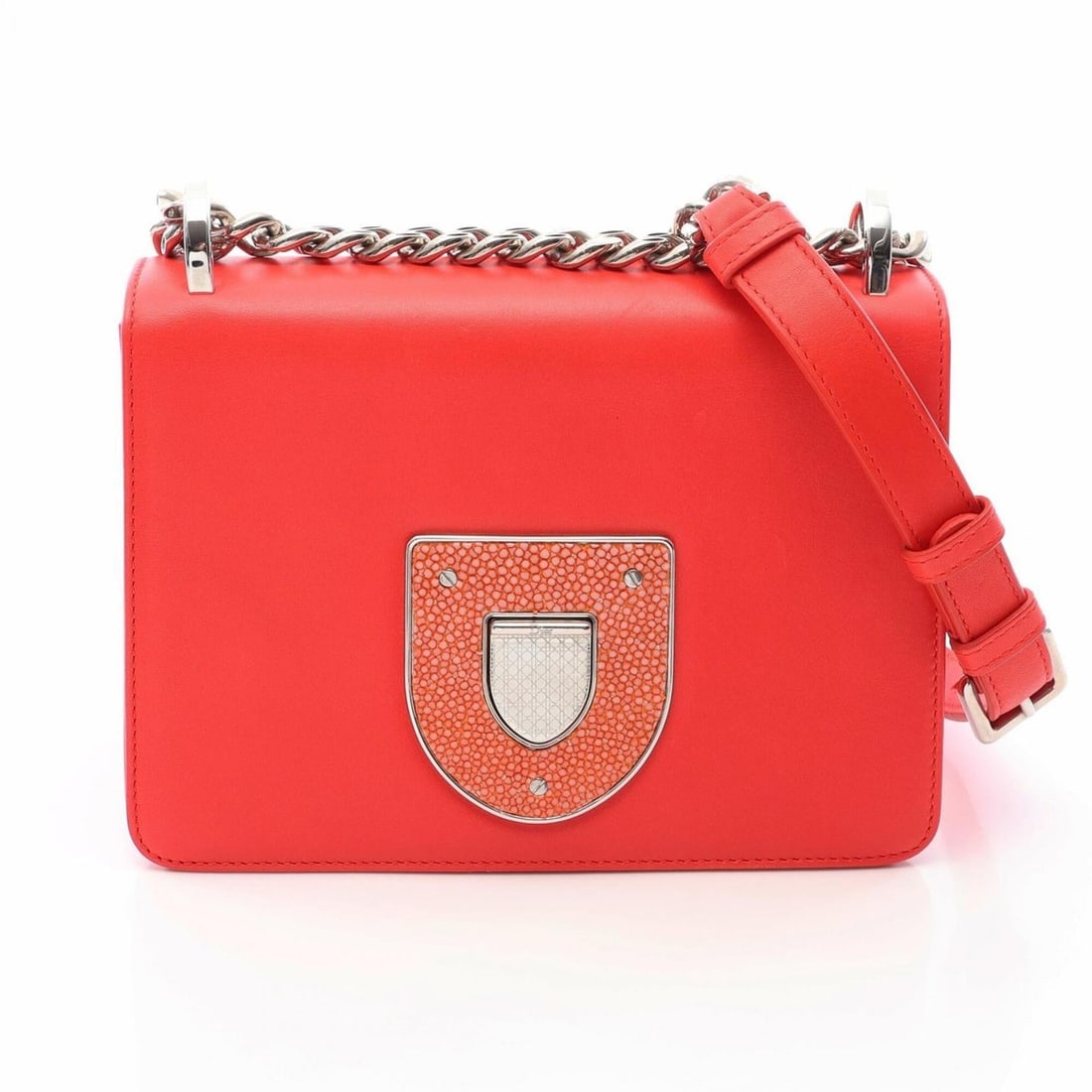 Christian Dior Dior DIORAMA Shoulder Bag/Handbag, Leather, Women's, Red: --- Catalog ---Category: SizeSize (HxWxD): 13cm x 18cm x 8cm / 5.11'' x 7.08'' x 3.14''Category: DesignType: Handbag, Shoulder bagColor: Red colorGender: WomenMaterial: Leather Category: GeneralBrand: