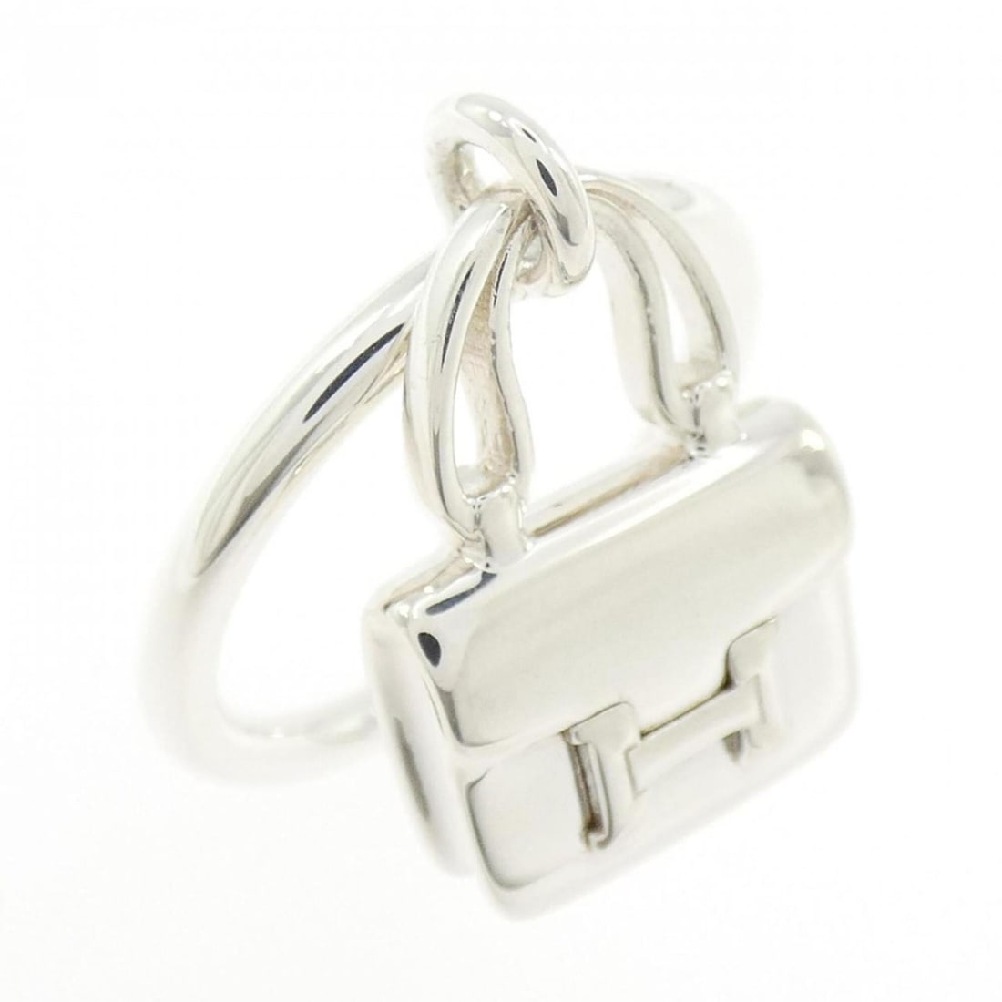 Hermes Amulette Constance Ring: --- Catalog ---Category: SizeUS Size: 6.5Brand Size: 52Category: DesignType: Band ringColor: SilverGender: WomenMaterial: Silver 925Category: GeneralBrand: Hermes--- Item List ---Section: ConditionRan