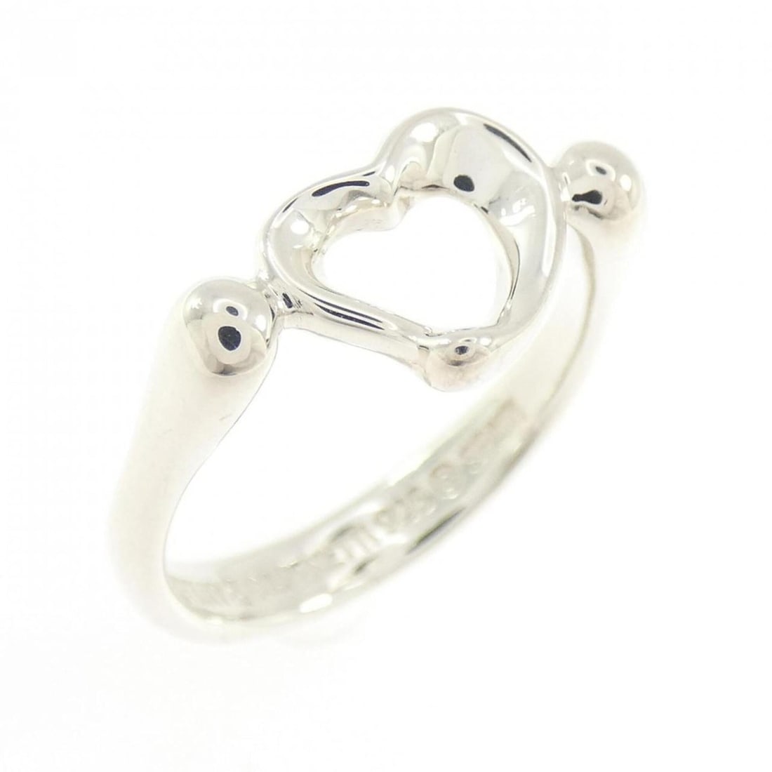 Tiffany Open Heart Ring: --- Catalog ---Category: SizeWeight: 2.5g / 0.08oz.JP Size: 8US Size: 4.5Category: DesignType: Band ringGender: WomenMaterial: Silver 925Category: GeneralLine: Open HeartBrand: Tiffany--- Item List --