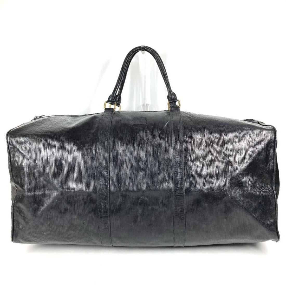 FENDI Vintage FF Logo Travel Bag, Handbag, Boston Leather, Men's & Women's, Black: --- Catalog ---Category: SizeSize (HxWxD): 28cm x 60.5cm x 25cm / 11.02'' x 23.81'' x 9.84''Category: DesignType: Boston bag, HandbagColor: BlackGender: Men,Women,UnisexSeason: VintageMaterial: Leathe