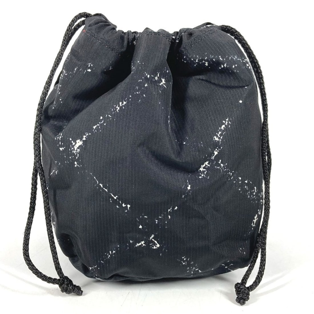CHANEL (formerly Travel Line) Drawstring Multi-Pouch, Makeup Pouch, Cosmetic Handbag, Nylon, Men's &: --- Catalog ---Category: SizeSize (HxWxD): 10.5cm x 11cm / 4.13'' x 4.33''Category: DesignType: HandbagColor: BlackGender: Men,Women,UnisexMaterial: Nylon Category: GeneralLine: Travel LineBrand: Chan