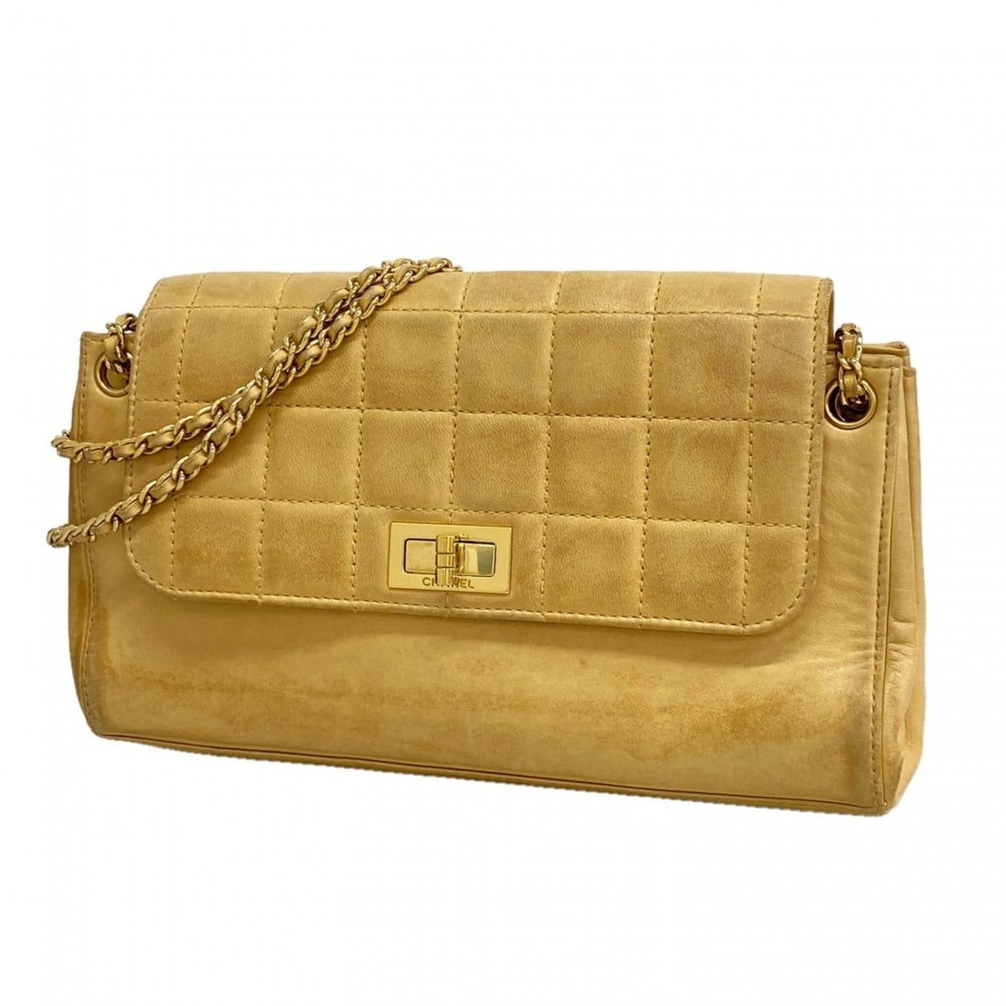 Chanel Shoulder Bag 2.55 Chocolate Bar Chain Lambskin Light Brown Women's P3054330: --- Catalog ---Category: SizeSize (HxWxD): 16cm x 26cm x 6.5cm / 6.29'' x 10.23'' x 2.55''Category: DesignType: Shoulder bagColor: Light brownGender: WomenMaterial: Leather Hardware Color: GoldLeather