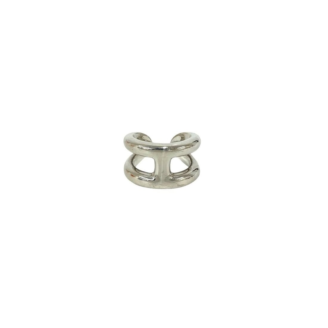 HERMES Osmos PM Ring, Sterling Silver 925, Accessory, Item No. 26707: --- Catalog ---Category: SizeJP Size: 12US Size: 6.5Category: DesignType: Band ringColor: SilverGender: WomenMaterial: Silver 925Category: GeneralBrand: Hermes--- Item List ---Section: ConditionRankin