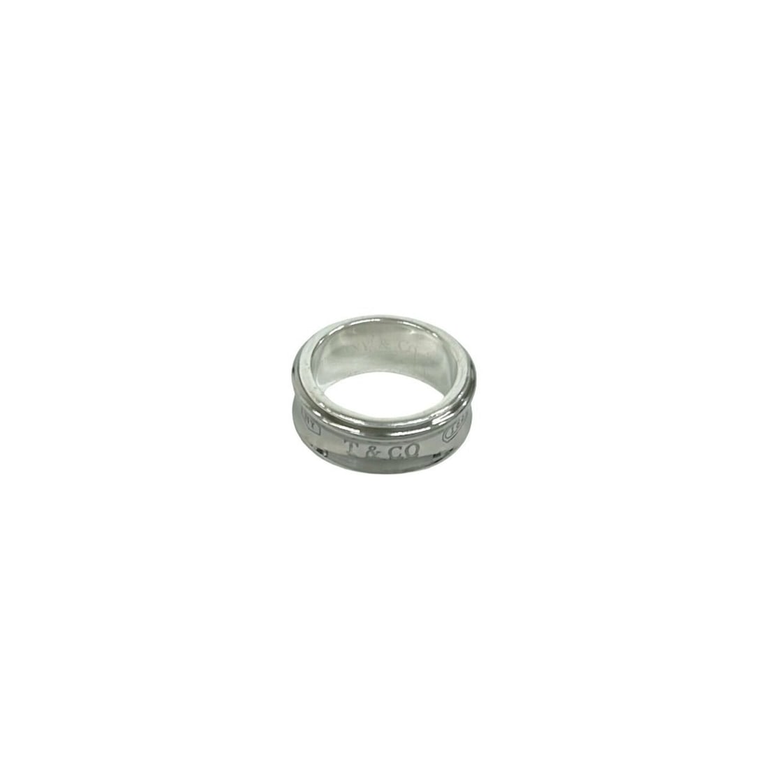 TIFFANY&Co. Tiffany Vintage Narrow Ring, Sterling Silver 925, Accessory, Silver, 74830: --- Catalog ---Category: SizeJP Size: 9US Size: 5Category: DesignType: Band ringColor: SilverGender: WomenMaterial: Silver 925Category: GeneralBrand: Tiffany--- Item List ---Section: ConditionRanking: