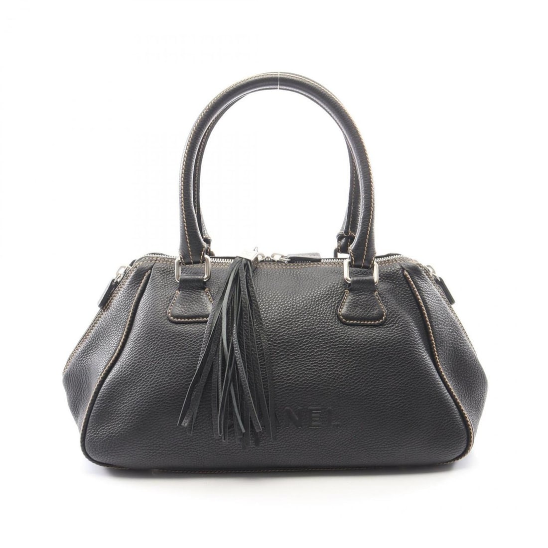 Chanel logo fringe tote bag/handbag, leather, women's, black.: --- Catalog ---Category: SizeSize (HxWxD): 22cm x 38cm x 17cm / 8.66'' x 14.96'' x 6.69''Category: DesignType: Handbag, Tote bagColor: BlackGender: WomenMaterial: Leather Category: GeneralBrand: Chane