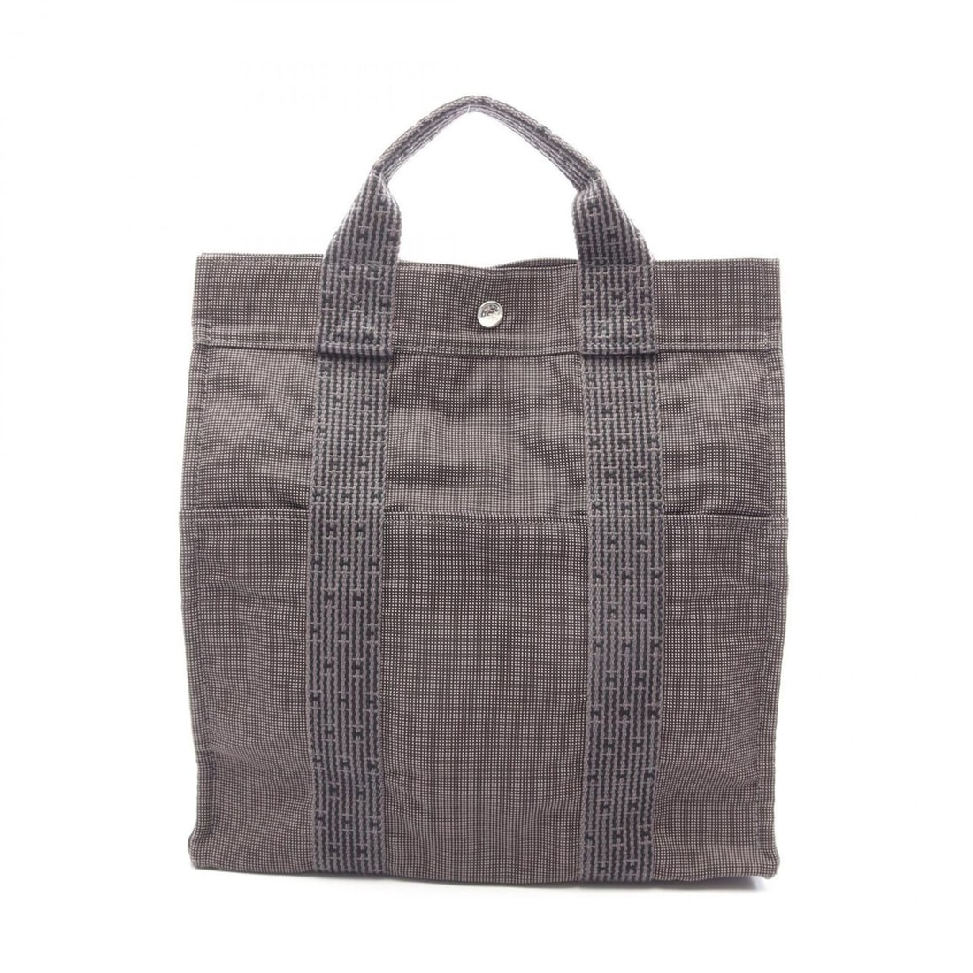 Hermes Herline Ad MM Backpack/Handbag, Nylon Canvas, Men's/Women's, Gray: --- Catalog ---Category: SizeSize (HxWxD): 33cm x 32cm x 12cm / 12.99'' x 12.59'' x 4.72''Category: DesignType: Backpack, HandbagColor: GrayGender: Men,WomenMaterial: Nylon canvas Category: GeneralBra