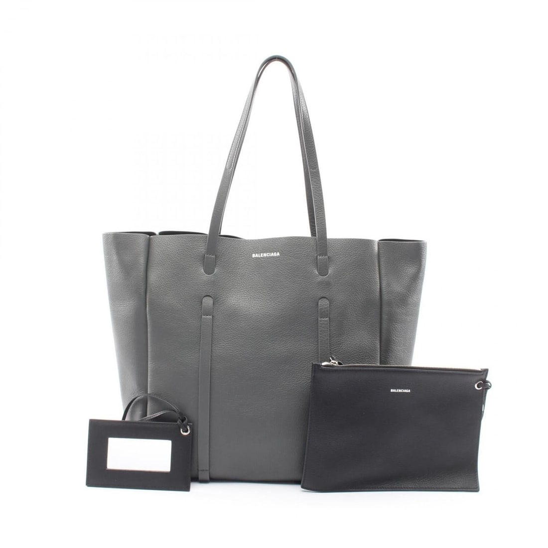 Balenciaga Everyday Tote S Bag Handbag Leather Women's Gray 475199: --- Catalog ---Category: SizeSize (HxWxD): 31cm x 31cm x 15cm / 12.2'' x 12.2'' x 5.9''Category: DesignType: Handbag, Tote bagColor: GrayGender: WomenMaterial: Leather Category: GeneralMPN: 475199Bran