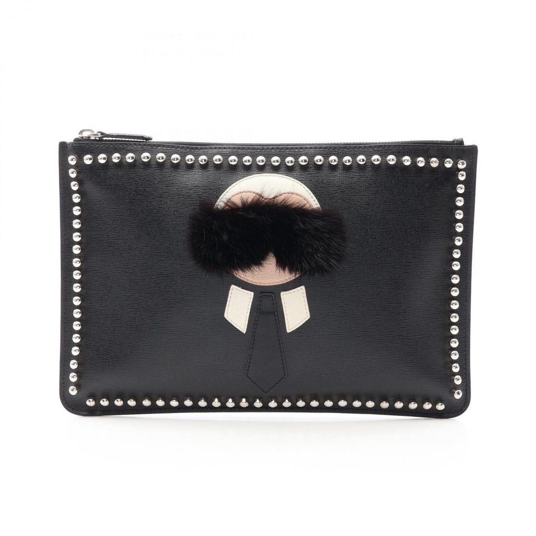 Fendi Karlito Second Bag Clutch Handbag Leather Men's Black: --- Catalog ---Category: SizeSize (HxWxD): 22cm x 29.5cm x 2cm / 8.66'' x 11.61'' x 0.78''Category: DesignType: Clutch bag, HandbagColor: BlackGender: MenMaterial: Leather Category: GeneralBrand: Fend