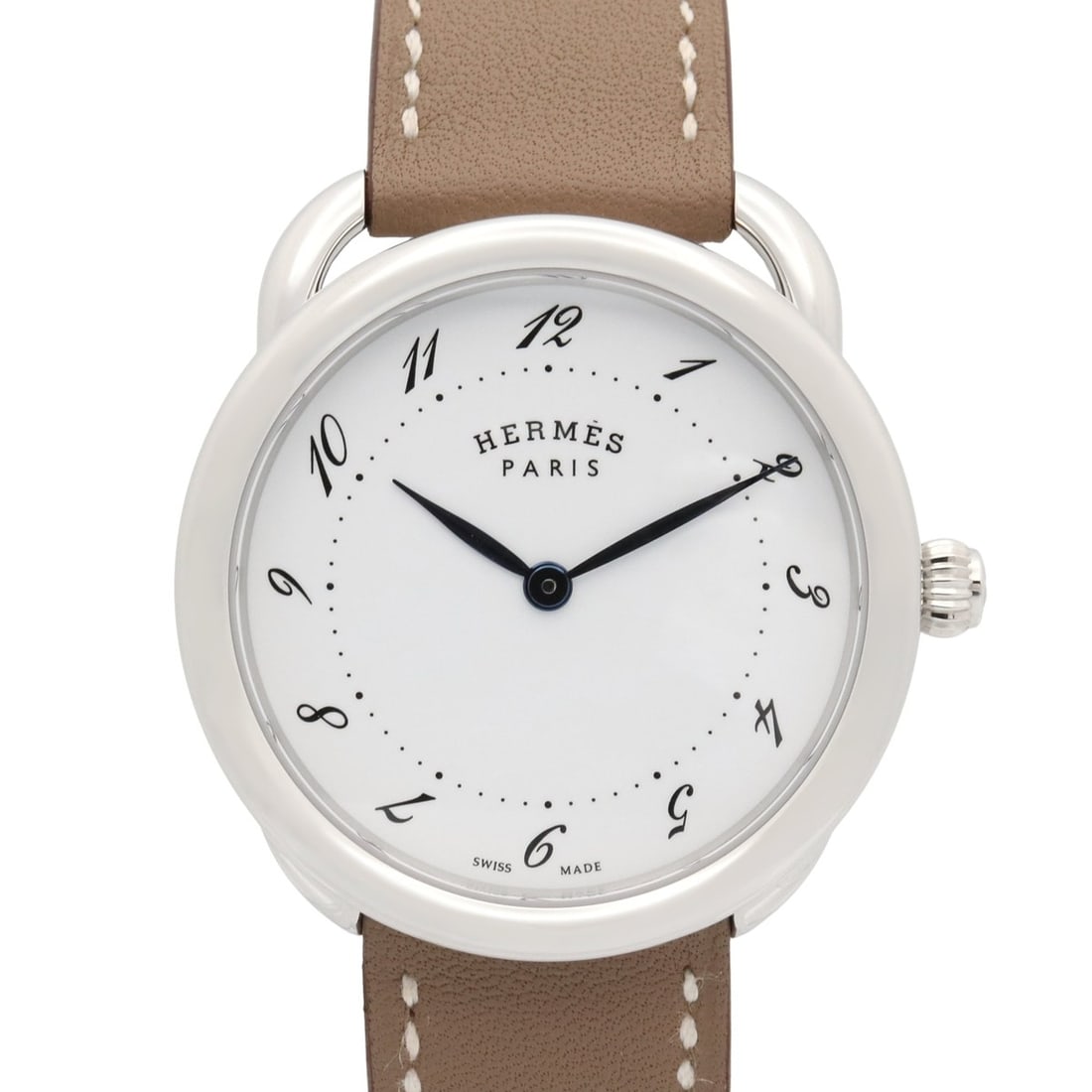 Hermes Arceau watch, stainless steel, leather strap, boys' size, white, AR5.510: --- Catalog ---Category: SizeWrist Size: 18cm / 7.08''Case Diameter: 35.8mm / 1.41''Category: DesignType: WristwatchGender: MenColor (Dial): WhiteMaterial (Band): LeatherMaterial (Case): Stainless ste