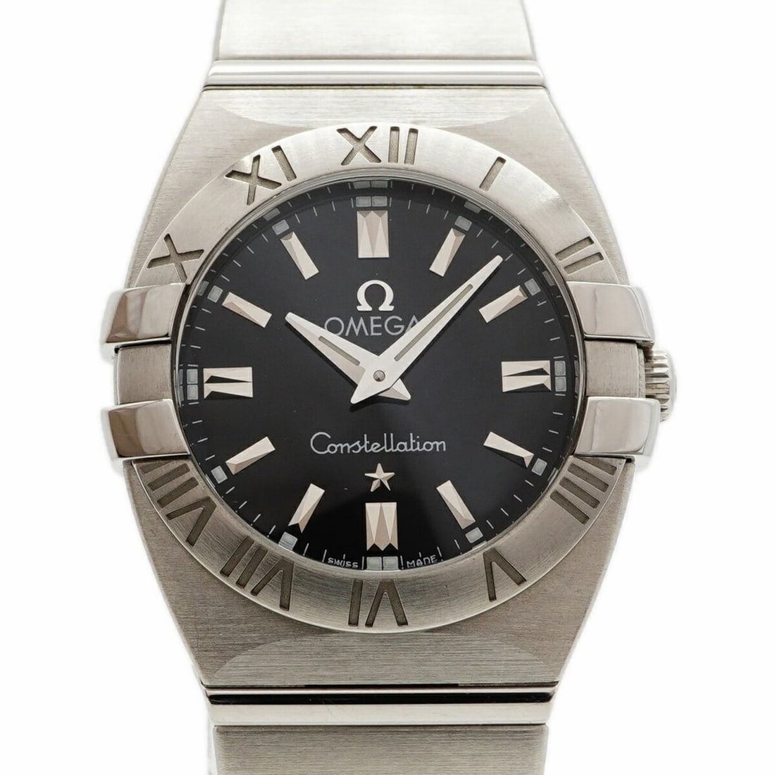 Omega Constellation Double Eagle 1581.51 Black Dial Women's Watch: --- Catalog ---Category: SizeWrist Size: 15cm / 5.9''Case Diameter: 24mm / 0.94''Category: DesignType: WristwatchGender: WomenColor (Dial): BlackMaterial (Band): Stainless steelCategory: GeneralMPN: 1