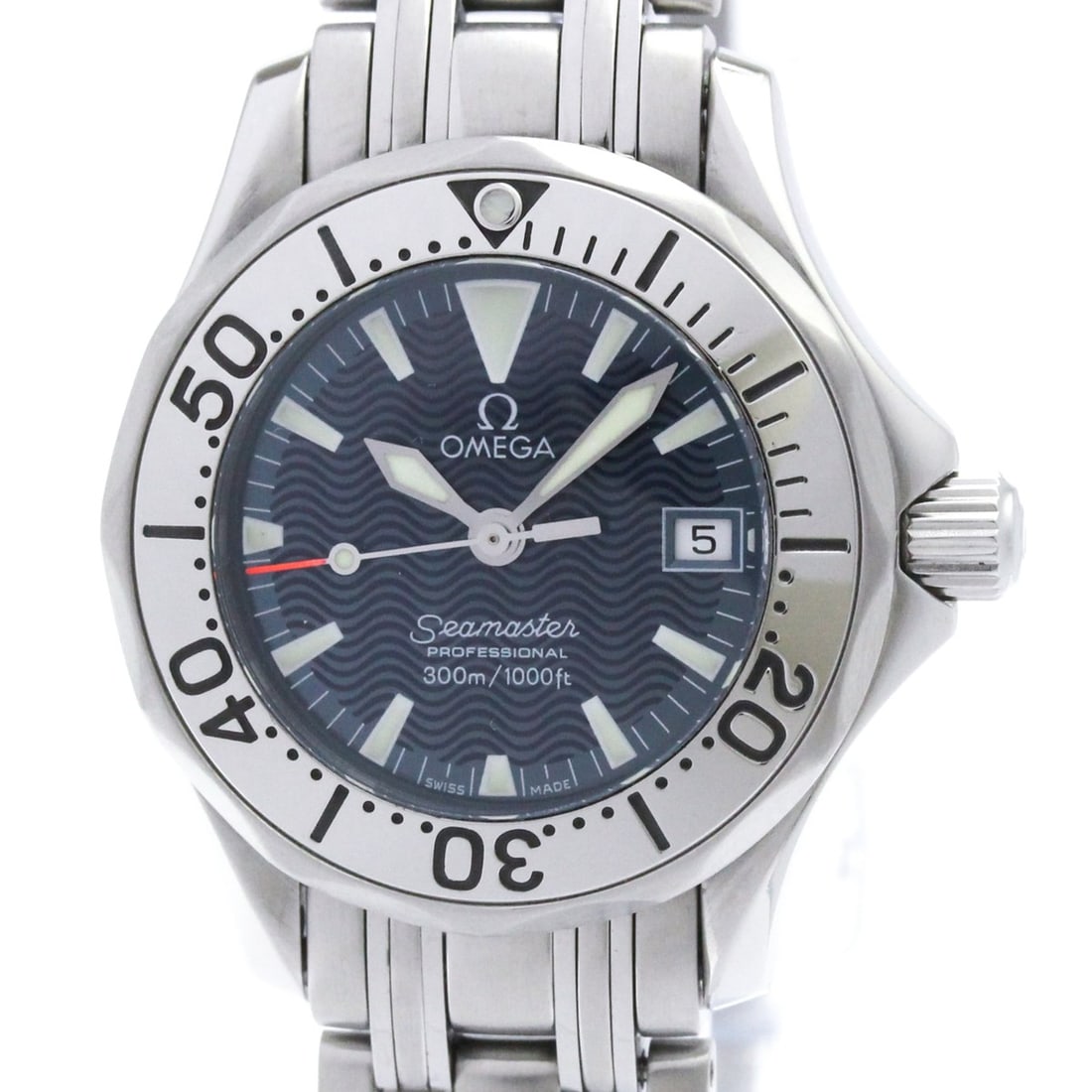 OMEGA Seamaster Professional 300M Jacques Mayol Watch 2584.80 Polished: --- Catalog ---Category: SizeCase Diameter: 28mm / 1.1''Category: DesignType: WristwatchStyle: SportGender: WomenColor (Dial): BlueMaterial (Band): Stainless steelMaterial (Case): Stainless steelCateg