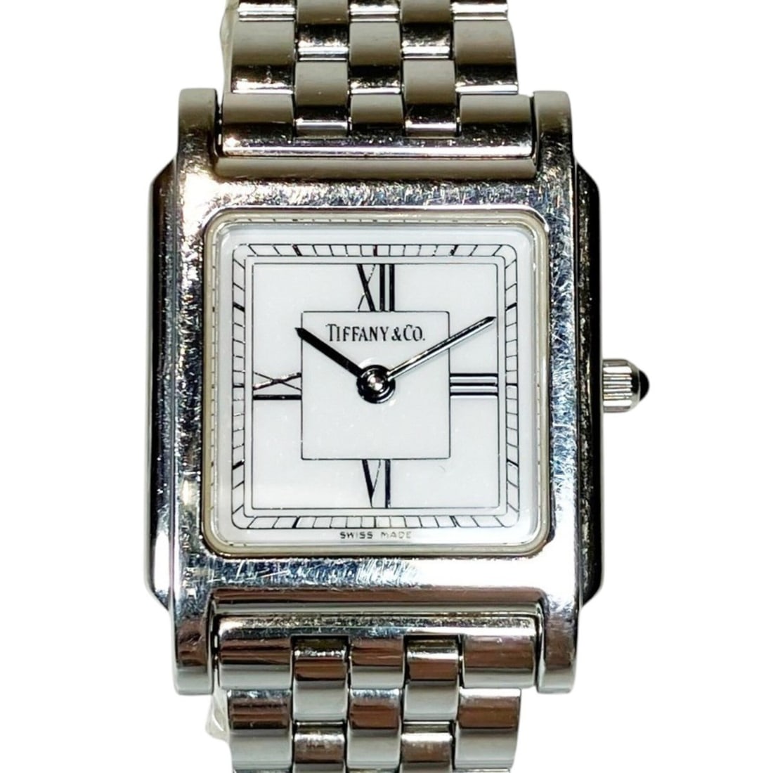 Tiffany & Co. wristwatch, total weight 52g, stainless steel, quartz movement, white dial.: --- Catalog ---Category: SizeWrist Size: 14cm / 5.51''Case Diameter: 23.5mm / 0.93''Category: DesignType: WristwatchGender: WomenColor (Dial): WhiteMaterial (Band): Stainless steelMaterial (Case): Sta