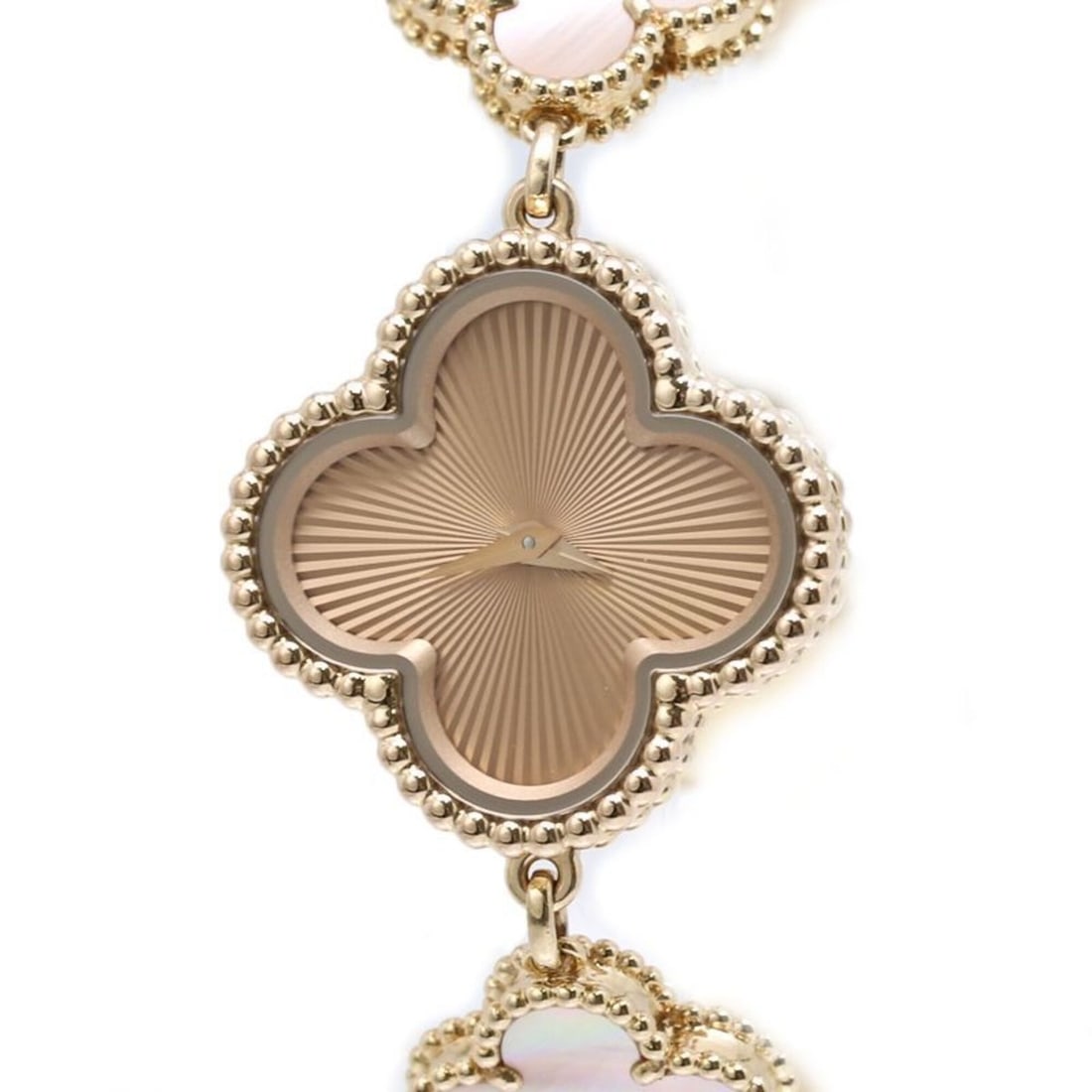 Van Cleef & Arpels Sweet Alhambra Guilloche VCARO90100 2386240 Women's Watch 18K Rose Gold 40437: --- Catalog ---Category: SizeWrist Size: 16.5cm / 6.49''Case Diameter: 23mm / 0.91''Category: DesignType: WristwatchGender: WomenMaterial (Band): Rose gold (18K)Material (Case): Rose gold (18K)Categor