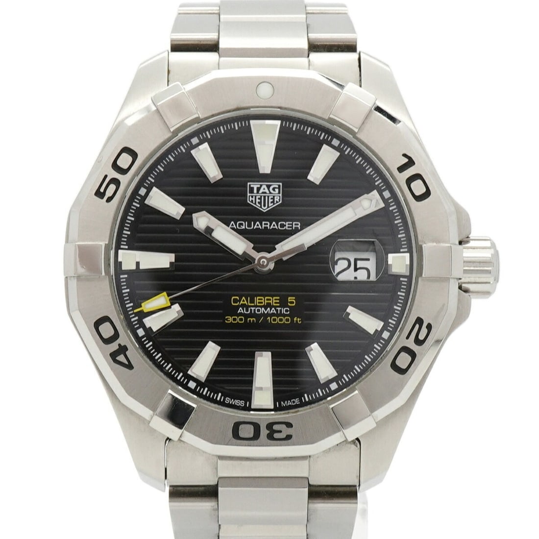 TAG Heuer Aquaracer WAY2010 Black Dial Men's Watch: --- Catalog ---Category: SizeWrist Size: 15.5cm / 6.1''Case Diameter: 44mm / 1.73''Category: DesignType: WristwatchGender: MenColor (Dial): BlackMaterial (Band): Stainless steelCategory: GeneralMPN: W
