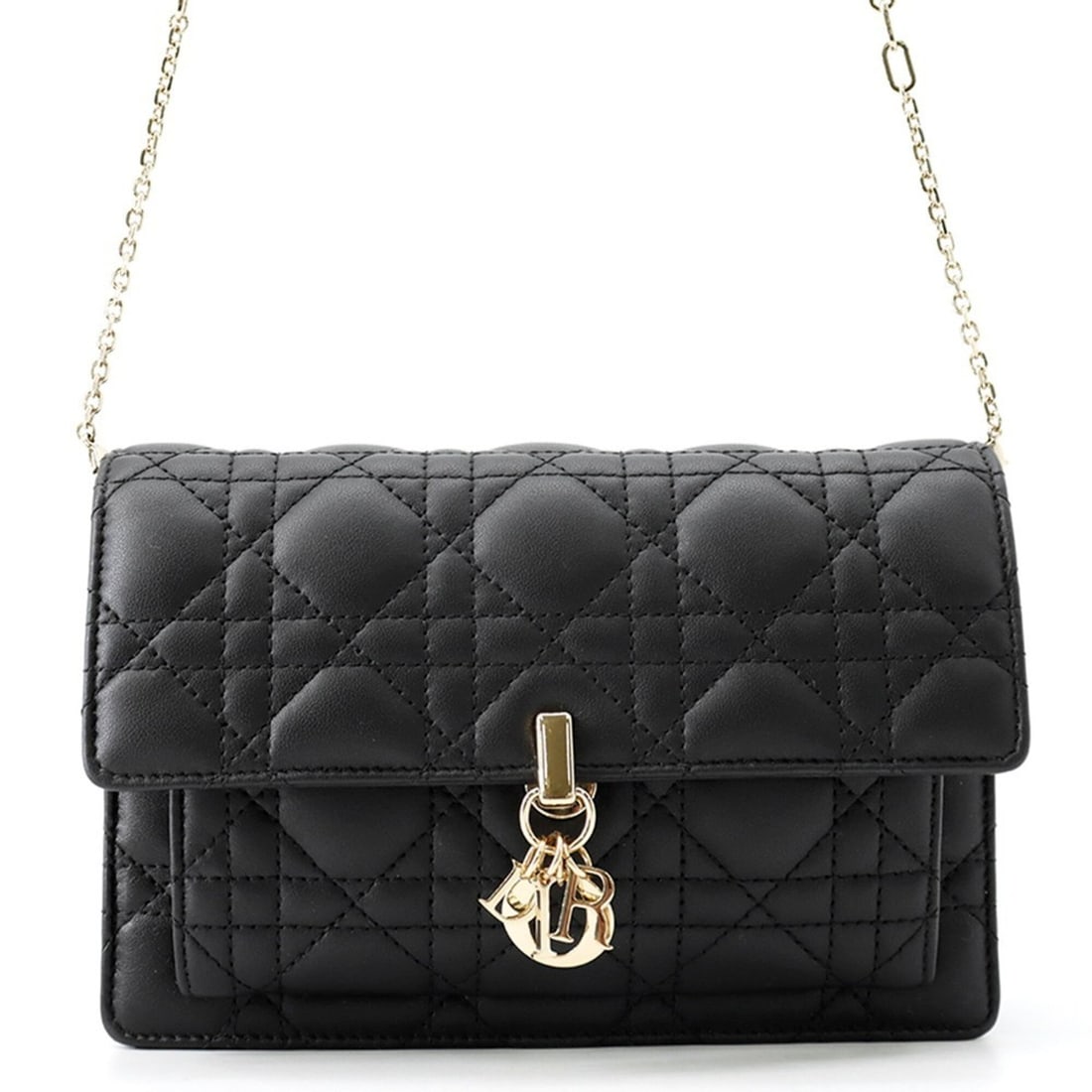 Christian Dior Dior Chain Shoulder Bag Cannage My Daily Pouch Lambskin S0937ONMJ Black Christian: --- Catalog ---Category: SizeSize (HxWxD): 12.5cm x 19.5cm x 4.5cm / 4.92'' x 7.67'' x 1.77''Category: DesignType: Shoulder bagColor: BlackGender: WomenMaterial: Leather Leather/Fur Type: LambskinCate