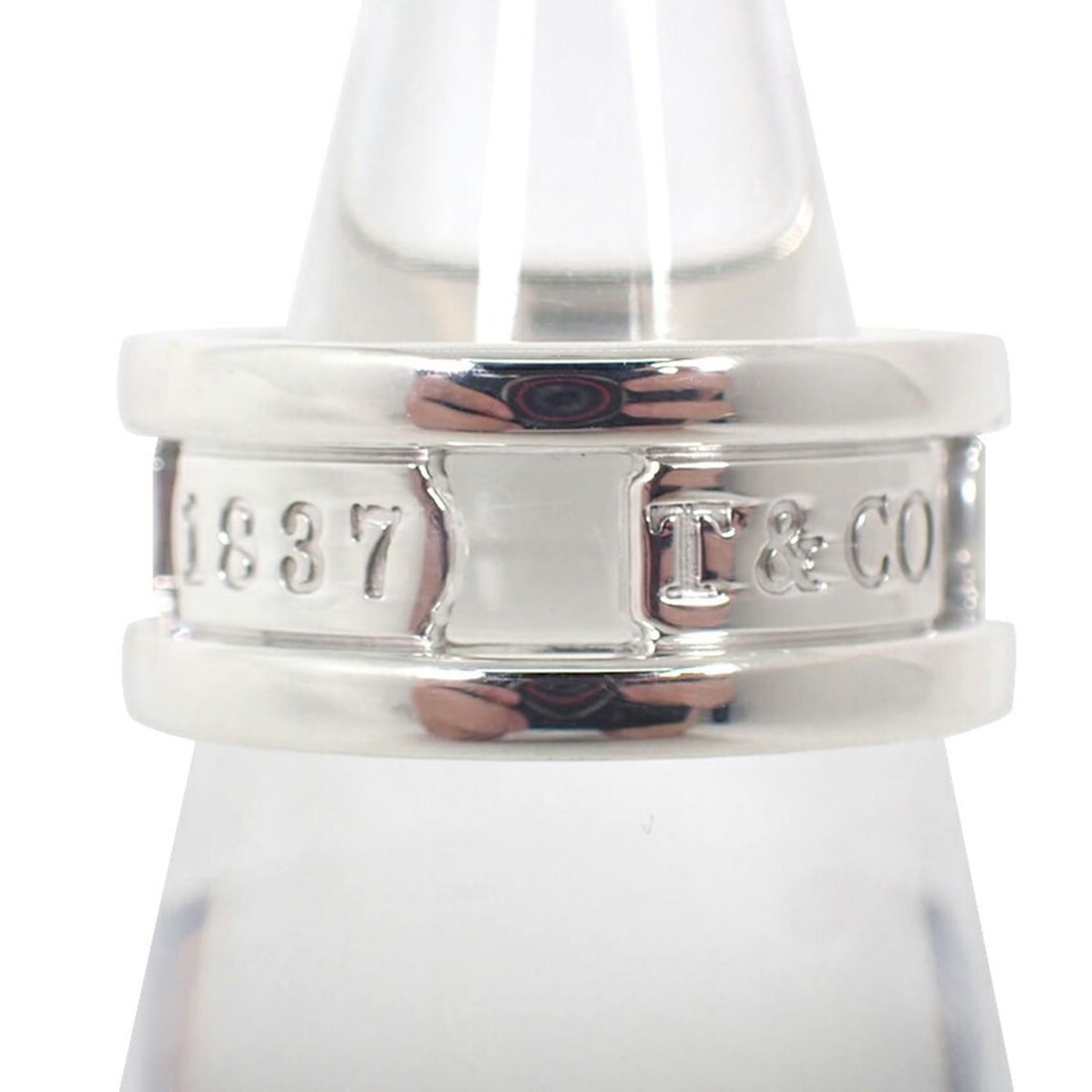 TIFFANY & Co. 925 1837 Element Ring, Size 15.5: --- Catalog ---Category: SizeUS Size: 7.5Brand Size: 55Category: DesignType: Band ringGender: WomenMaterial: Sterling silver 925Category: GeneralBrand: Tiffany--- Item List ---Section: ConditionRankin