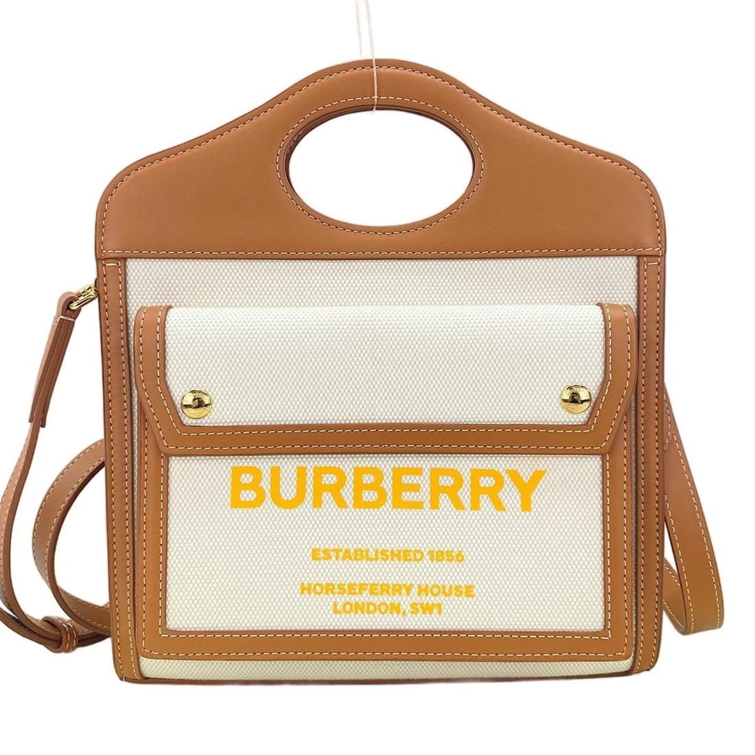 Burberry Mini Pocket Bag 2-Way Handbag White: --- Catalog ---Category: SizeSize (HxWxD): 27cm x 23cm x 4.5cm / 10.62'' x 9.05'' x 1.77''Category: DesignType: HandbagColor: WhiteGender: WomenCategory: GeneralBrand: BurberryCountry of Origin: Unite