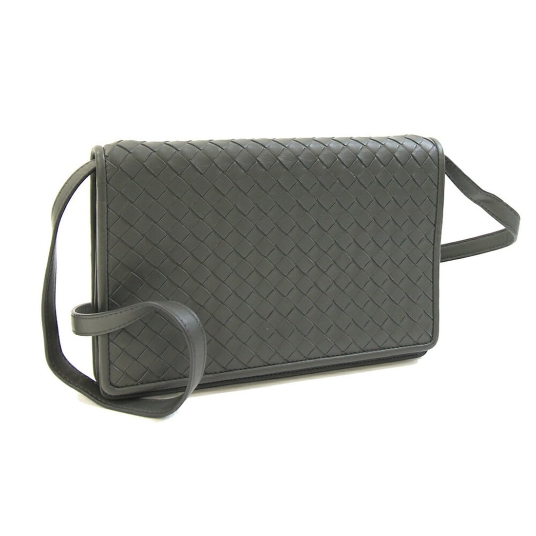 Bottega Veneta Shoulder Bag Intrecciato 402503 Dark Gray Leather Crossbody Clutch for Women BOTTEGA: --- Catalog ---Category: SizeSize (HxWxD): 16.5cm x 25cm / 6.49'' x 9.84''Strap Length: 134cm / 52.75''Category: DesignType: Clutch bag, Shoulder bagColor: Dark grayGender: WomenMaterial: Leather Cate