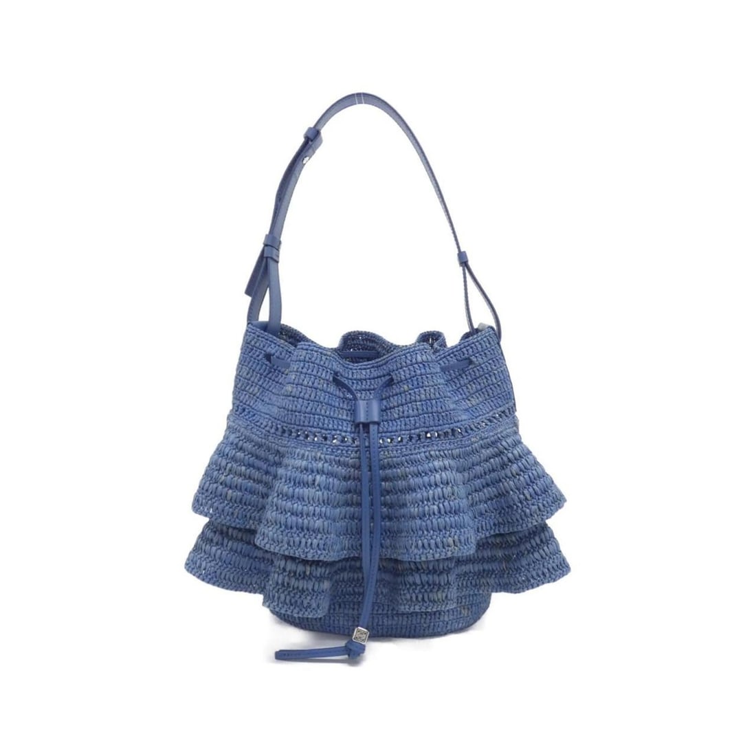Loewe Balloon Raffles Handbag A710P83X01 Shoulder Bag: --- Catalog ---Category: SizeSize (HxWxD): 30cm x 22.5cm x 16.5cm / 11.81'' x 8.85'' x 6.49''Category: DesignType: Handbag, Shoulder bagColor: BlueGender: Women,MenMaterial: Raffia , Leather Leather/F