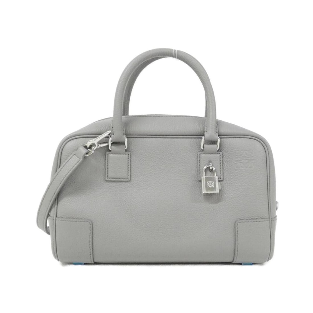 Loewe Amazona 23cm A039N07X02 Handbag: --- Catalog ---Category: SizeSize (HxWxD): 15cm x 24cm x 10cm / 5.9'' x 9.44'' x 3.93''Category: DesignType: HandbagColor: GrayGender: WomenMaterial: Leather Leather/Fur Type: CalfskinCategory: Genera