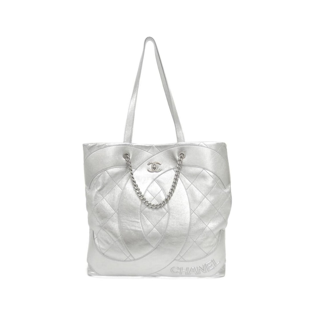 Chanel handbag: --- Catalog ---Category: SizeSize (HxWxD): 37cm x 37cm x 8cm / 14.56'' x 14.56'' x 3.14''Category: DesignType: HandbagColor: SilverGender: Men,WomenHardware Color: Matte silverCategory: GeneralBrand: 