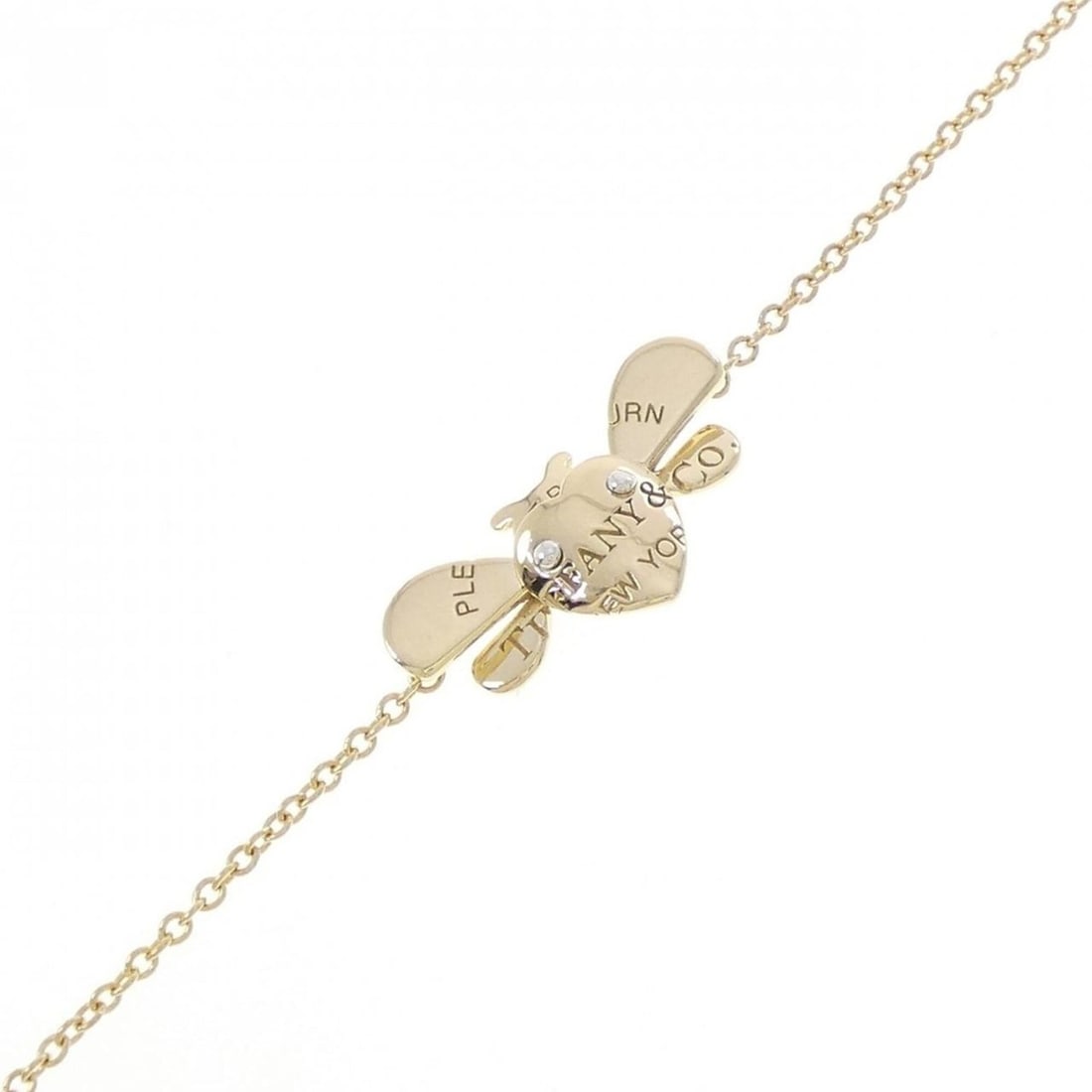 Tiffany & Co. Return to Love Bugs Bee Bracelet: --- Catalog ---Category: SizeLength: 14cm - 15.5cm / 5.51'' - 6.1''Category: DesignType: Charm braceletGender: WomenMaterial: Silver 925, Yellow gold (18K)Category: GeneralBrand: Tiffany--- Item List 