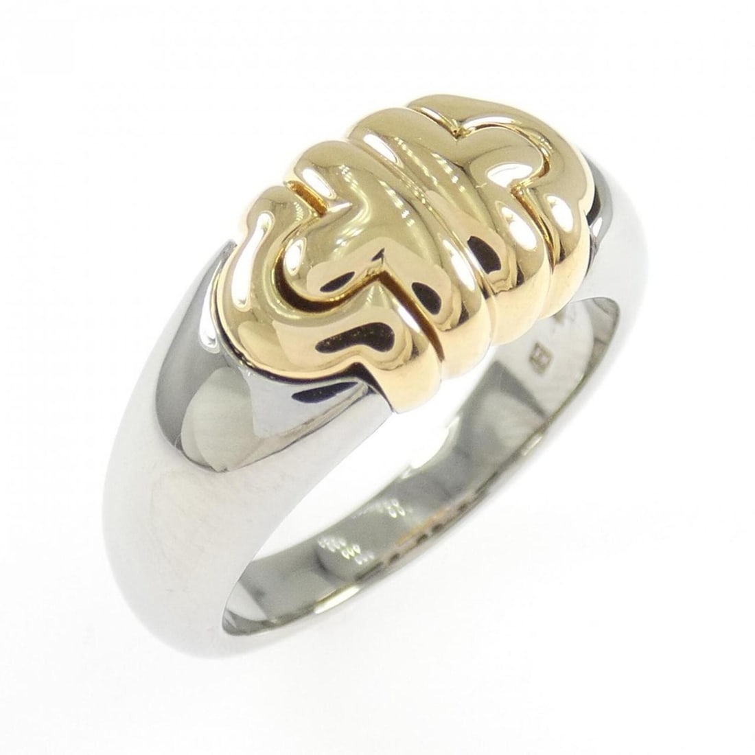 Bvlgari Bulgari 750YG * Ring: --- Catalog ---Category: SizeJP Size: 11.5US Size: 6Category: DesignType: Band ringGender: WomenMaterial: Yellow gold (18K)Category: GeneralBrand: Bvlgari--- Item List ---Section: ConditionRanking: Ra