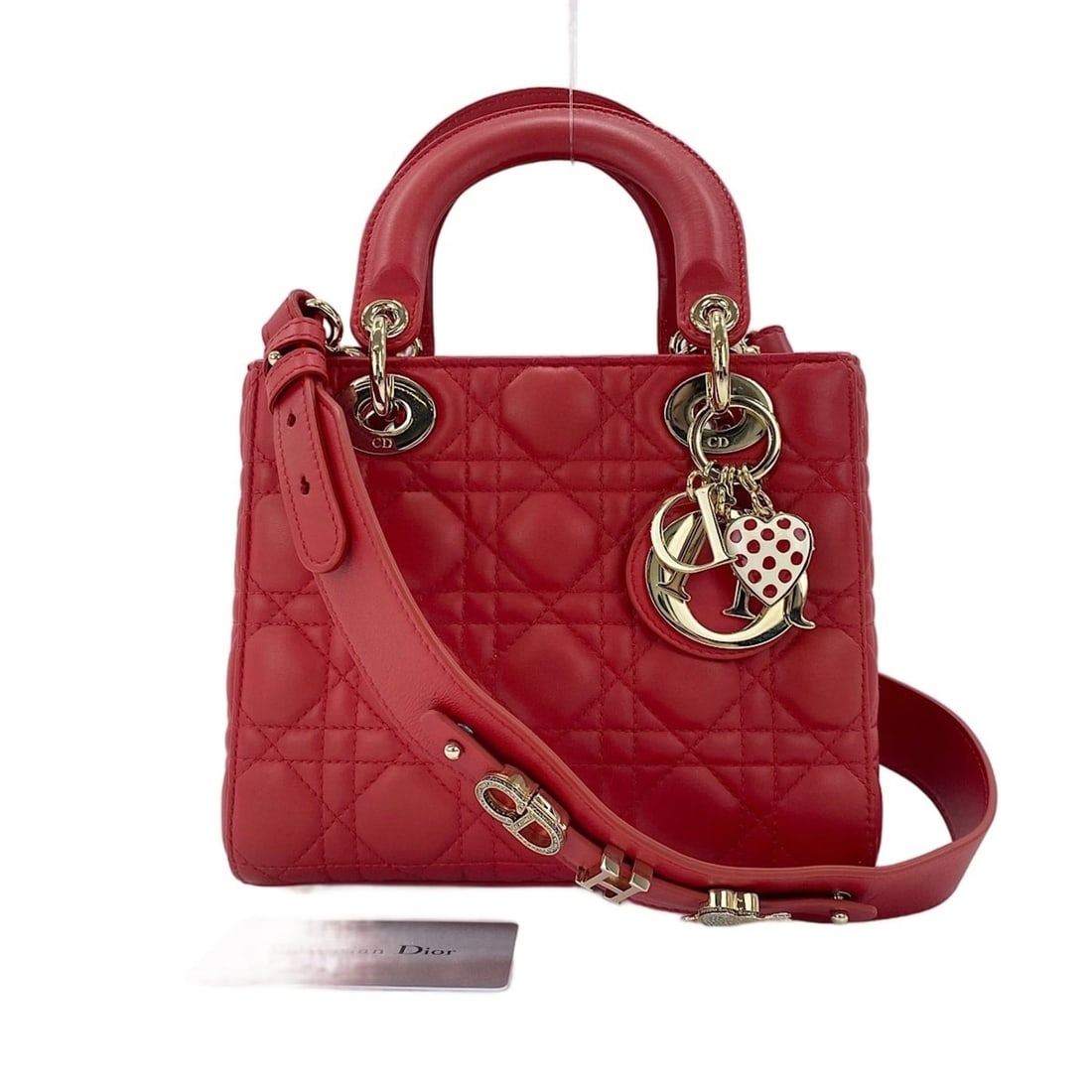 Christian Dior Lady 2-Way Handbag, Red: --- Catalog ---Category: SizeHandle Drop: 8.50cm / 3.35''Size (HxWxD): 17cm x 20cm x 8cm / 6.69'' x 7.87'' x 3.14''Category: DesignType: HandbagColor: Red colorGender: WomenCategory: GeneralLine: Lady