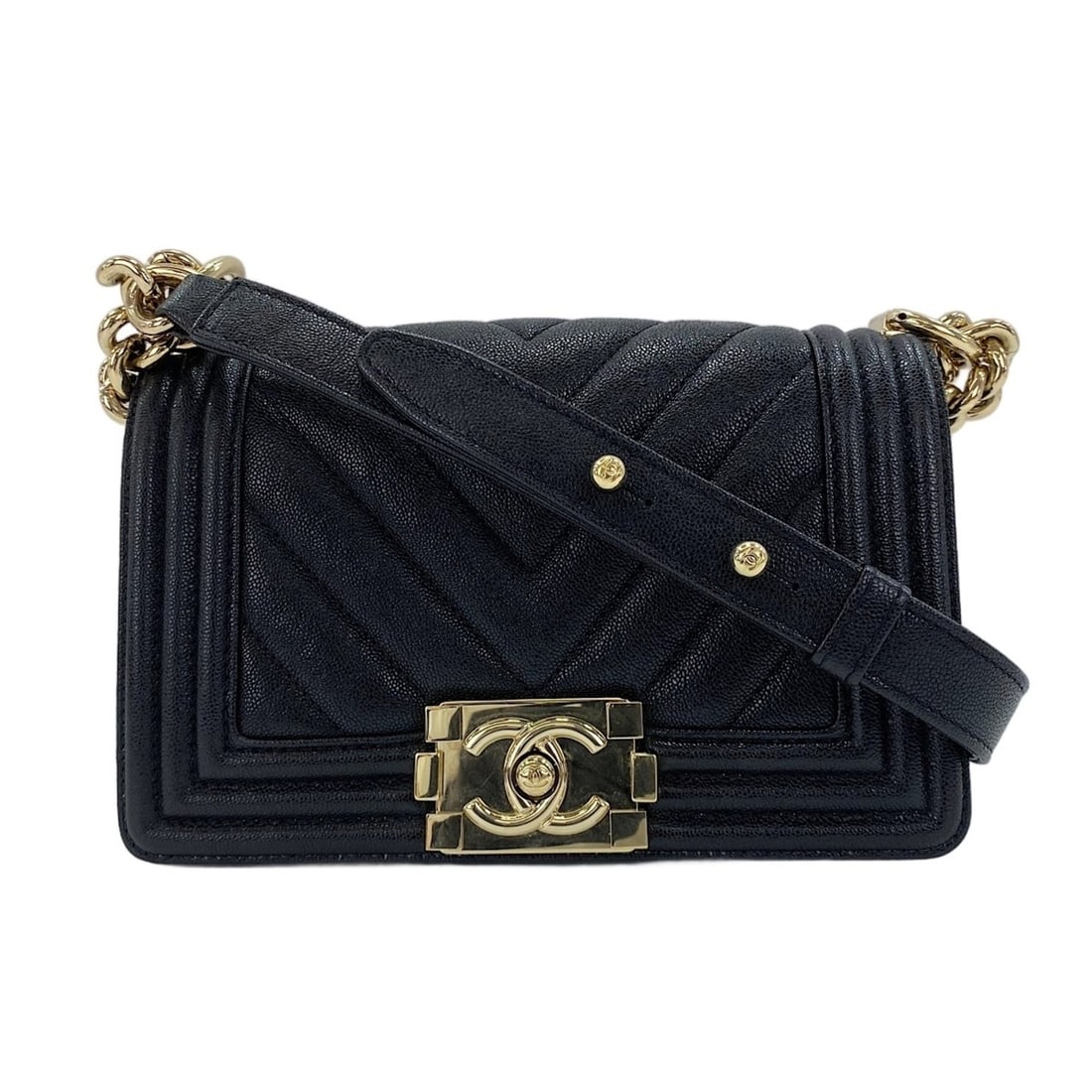 Chanel Boy Small Shoulder Bag, Black: --- Catalog ---Category: SizeSize (HxWxD): 13cm x 20cm x 6cm / 5.11'' x 7.87'' x 2.36''Strap Length: 110cm / 43.3''Category: DesignType: Shoulder bagColor: BlackGender: WomenCategory: GeneralLine: Boy