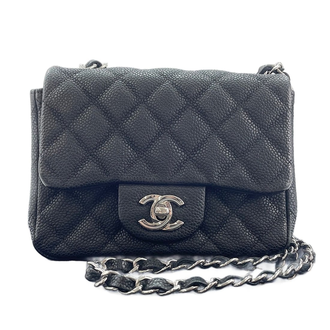 Chanel Mini Matelassé Shoulder Bag, Black: --- Catalog ---Category: SizeSize (HxWxD): 13cm x 16.5cm x 7cm / 5.11'' x 6.49'' x 2.75''Category: DesignType: Shoulder bagColor: BlackGender: WomenCategory: GeneralBrand: ChanelCountry of Origin: Fra