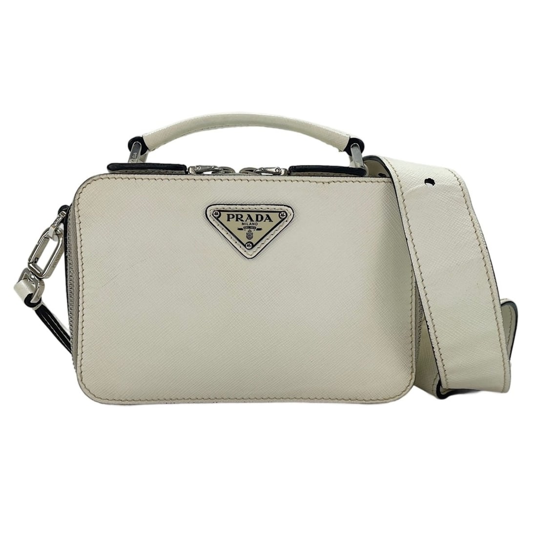 Prada PRADA Shoulder Bag White: --- Catalog ---Category: SizeSize (HxWxD): 12cm x 20cm x 5cm / 4.72'' x 7.87'' x 1.96''Category: DesignType: Shoulder bagColor: WhiteGender: WomenCategory: GeneralBrand: PradaCountry of Origin: Italy-