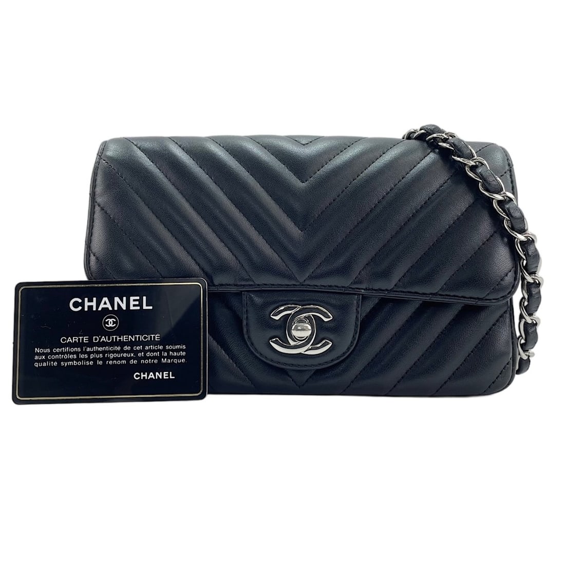 Chanel CHANEL Shoulder Bag Black: --- Catalog ---Category: SizeSize (HxWxD): 13cm x 20cm x 6cm / 5.11'' x 7.87'' x 2.36''Category: DesignType: Shoulder bagColor: BlackGender: WomenCategory: GeneralBrand: ChanelCountry of Origin: Franc