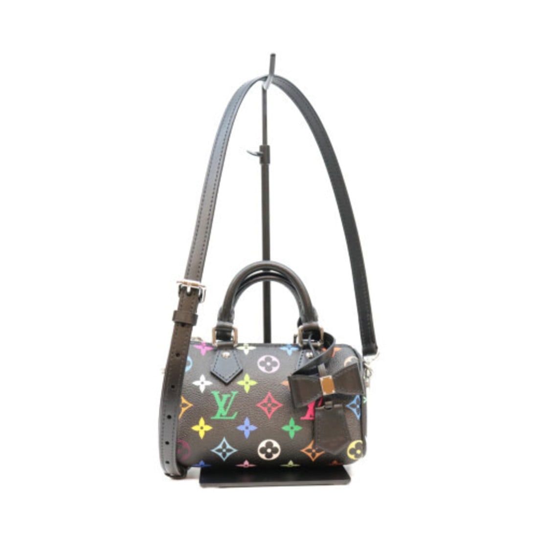 LOUIS VUITTON x Takashi Murakami M13406 Multicolor Noir Nano Speedy Boston Bag Black Silver Hardware: --- Catalog ---Category: SizeSize (HxWxD): 12cm x 17cm x 7cm / 4.72'' x 6.69'' x 2.75''Category: DesignType: Boston bagColor: BlackGender: WomenMaterial: Monogram Multicolore Hardware Color: SilverCat