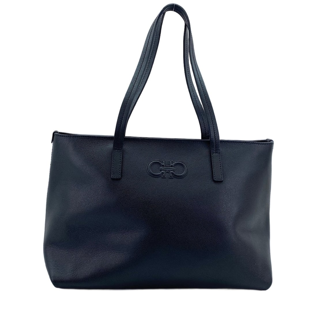 Salvatore Ferragamo Gancini Tote Bag, Black: --- Catalog ---Category: SizeStrap Drop: 55cm / 21.65''Size (HxWxD): 24cm x 32cm x 18cm / 9.44'' x 12.59'' x 7.08''Category: DesignType: Tote bagColor: BlackGender: WomenCategory: GeneralBrand:
