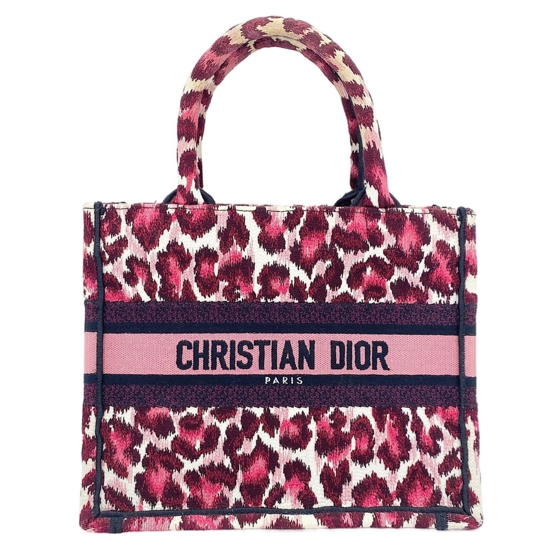 Christian Dior Book Tote Small Bag Pink: --- Catalog ---Category: SizeSize (HxWxD): 22cm x 27cm x 15cm / 8.66'' x 10.62'' x 5.9''Category: DesignType: Tote bagColor: PinkGender: WomenCategory: GeneralBrand: Christian DiorCountry of Origin: I