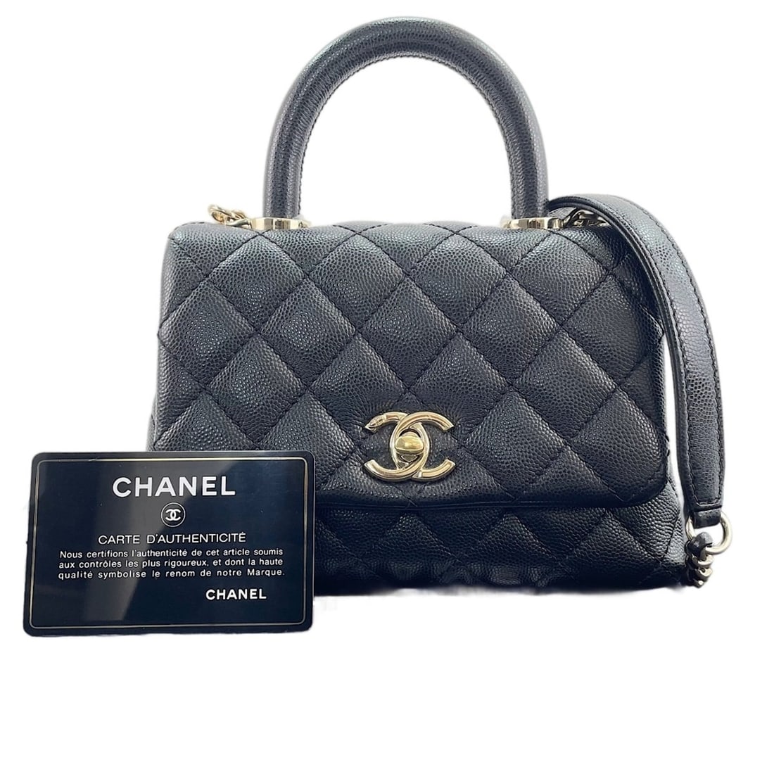 Chanel Coco Handle 19 Handbag, Black: --- Catalog ---Category: SizeSize (HxWxD): 12cm x 19cm x 8cm / 4.72'' x 7.48'' x 3.14''Category: DesignType: HandbagColor: BlackGender: WomenCategory: GeneralBrand: ChanelCountry of Origin: France--- 