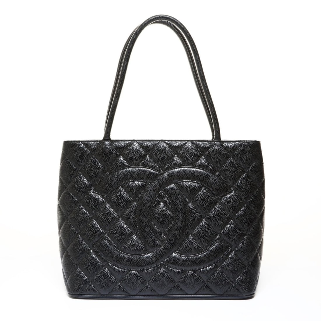 Chanel CHANEL Reissue Tote Bag, Caviar Leather, Silver Hardware, Black: --- Catalog ---Category: SizeSize (HxWxD): 24cm x 33cm x 14cm / 9.44'' x 12.99'' x 5.51''Category: DesignType: Tote bagColor: BlackGender: WomenMaterial: Grained Calfskin Category: GeneralBrand: Chane