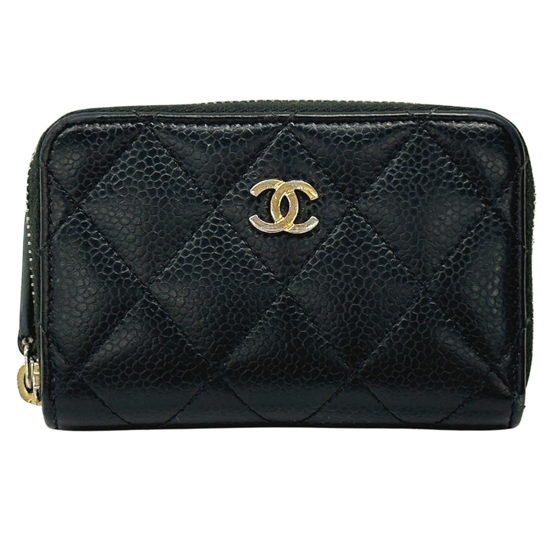 Chanel Matelassé wallet for women and men, brand name wallet/coin case, soft caviar leather, black,: --- Catalog ---Category: SizeSize (HxWxD): 7cm x 10.5cm x 2cm / 2.75'' x 4.13'' x 0.78''Category: DesignType: Coin purse/coin caseColor: BlackGender: Men,WomenMaterial: Grained Calfskin Category: Gene