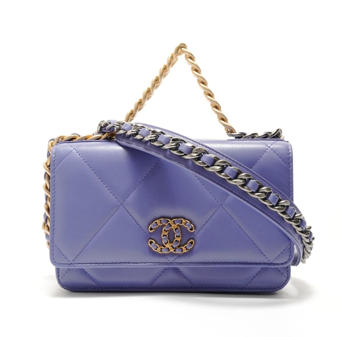 Chanel 19 Matelassé 2-way Chain Wallet Shoulder Bag, Purple: --- Catalog ---Category: SizeHandle Drop: 8.00cm / 3.15''Size (HxWxD): 12cm x 19cm x 4cm / 4.72'' x 7.48'' x 1.57''Strap Length: 127cm / 49.99''Category: DesignType: Shoulder bagColor: PurpleGender: W