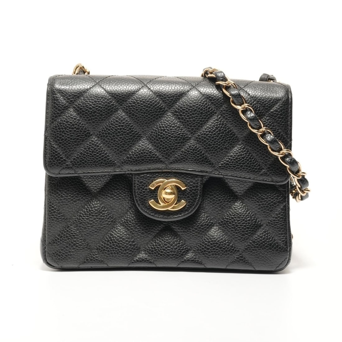 Chanel CHANEL Caviar Skin Mini Matelassé Shoulder Bag Black: --- Catalog ---Category: SizeSize (HxWxD): 13cm x 17cm x 6cm / 5.11'' x 6.69'' x 2.36''Strap Length: 110cm / 43.3''Category: DesignType: Shoulder bagColor: BlackGender: WomenMaterial: Grained Calfskin