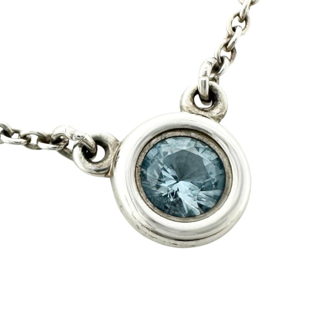 TIFFANY&Co. Tiffany Elsa Peretti Color by the Yard Pendant Necklace SV925 Aquamarine Women's: --- Catalog ---Category: SizePendant Size: 5mm x 5mm / 0.19'' x 0.19''Neck Circumference: 41 cm / 16.14''Category: DesignColor: Blue, SilverStone: AquamarineGender: WomenMaterial: Silver 925Pendant Ty