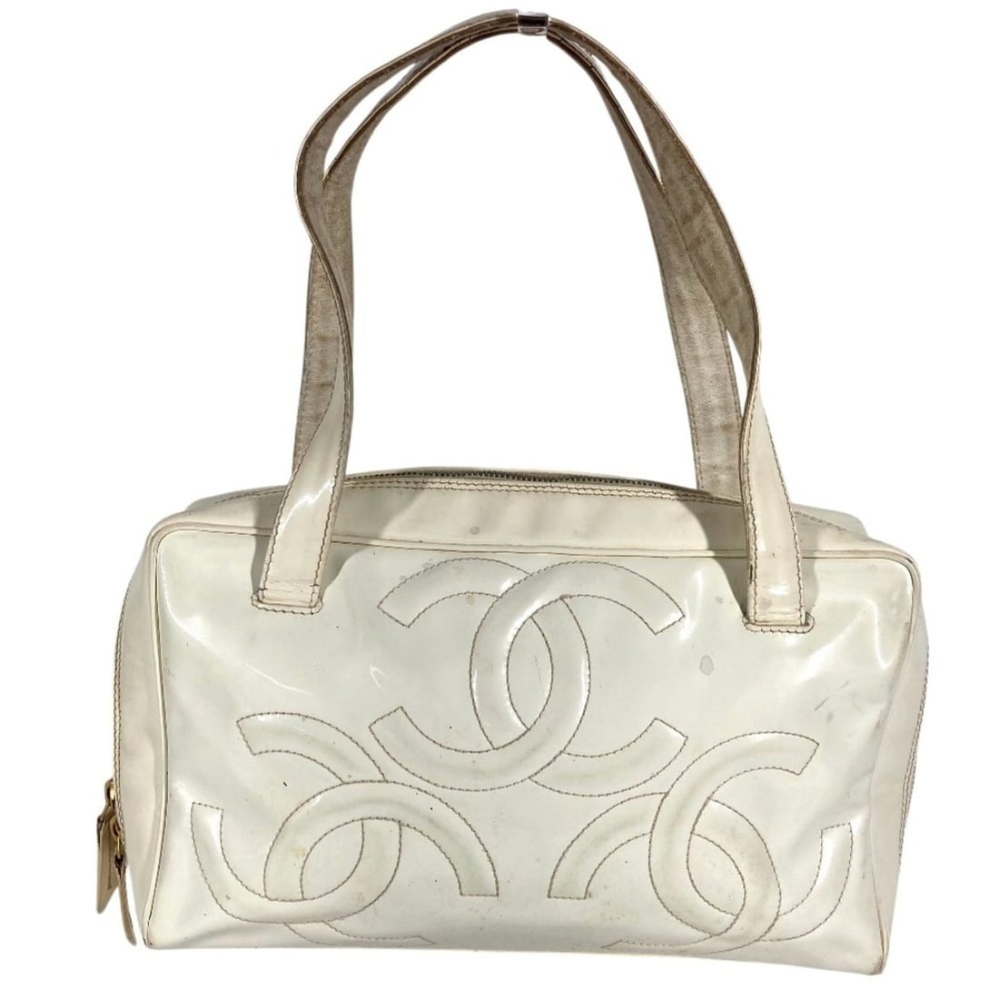 CHANEL Vintage Logo Triple Coco CC Mark Bag Tote Shoulder Enamel Men's Women's White: --- Catalog ---Category: SizeSize (HxWxD): 16.5cm x 27.5cm x 7cm / 6.49'' x 10.82'' x 2.75''Category: DesignType: Shoulder bag, Tote bagColor: WhiteGender: Men,Women,UnisexSeason: VintageMaterial: Lea