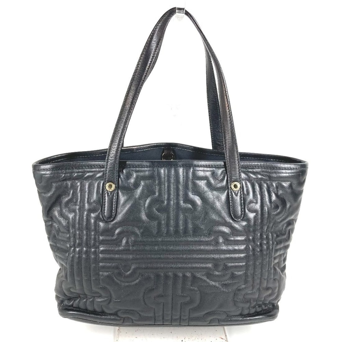 BVLGARI Parentesi Logo Bag, Handbag, Shoulder Leather, Men's, Women's, Black: --- Catalog ---Category: SizeSize (HxWxD): 21cm x 27.5cm x 12cm / 8.26'' x 10.82'' x 4.72''Category: DesignType: Handbag, Shoulder bagColor: BlackGender: Men,Women,UnisexMaterial: Leather Category: