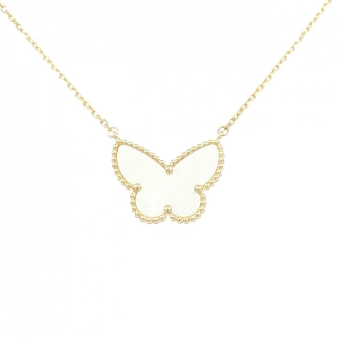 Van Cleef & Arpels Lucky Alhambra Papillon Necklace: --- Catalog ---Category: SizePendant Size: 16mm x 20.7mm / 0.62'' x 0.81''Neck Circumference: 37 cm - 42 cm / 14.56'' - 16.53''Category: DesignGender: WomenMaterial: Yellow gold (18K)Pendant Type: Pen