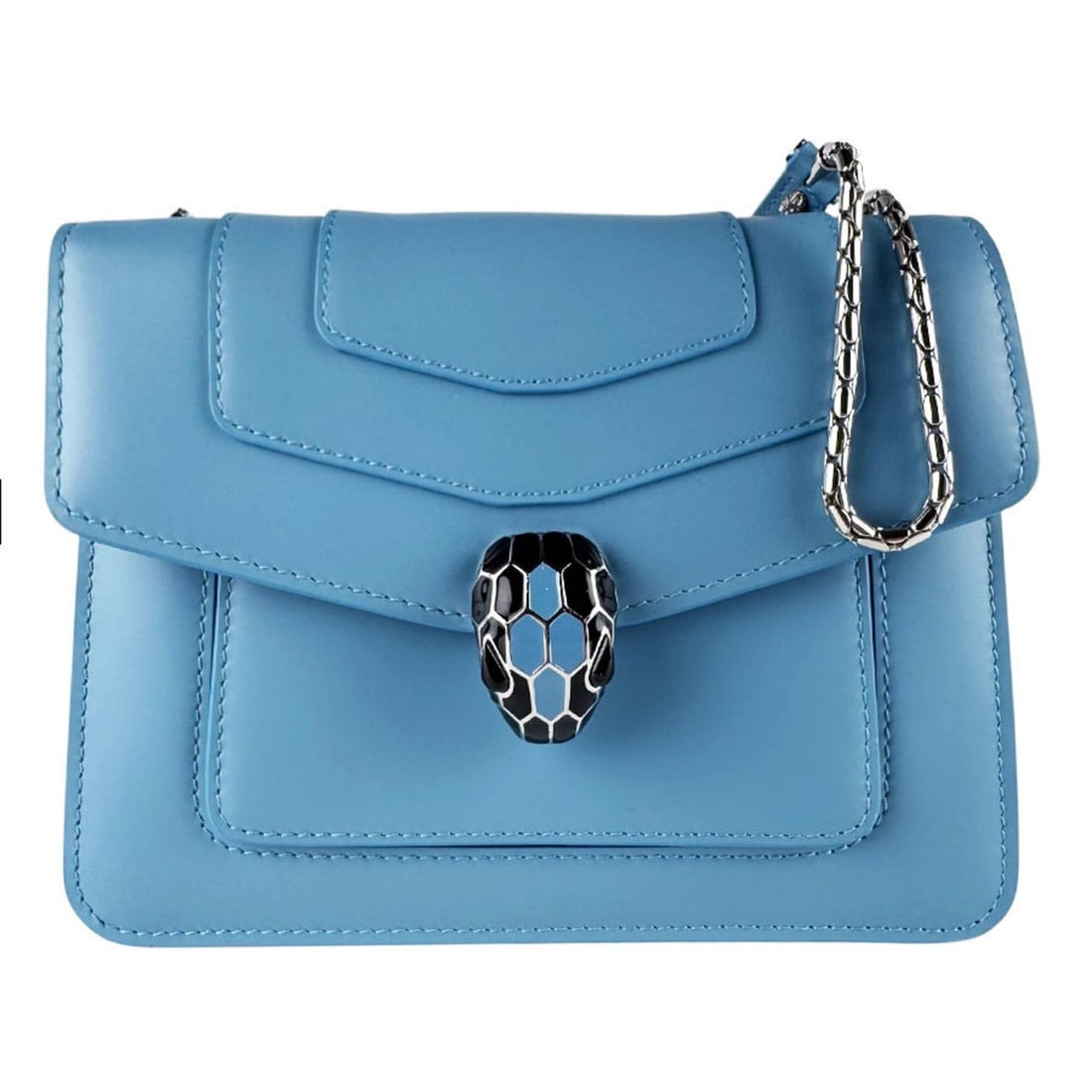 Bulgari BVLGARI Serpenti Forever Shoulder Bag, Leather, Blue, Women's z10241: --- Catalog ---Category: SizeSize (HxWxD): 15cm x 20cm x 5cm / 5.9'' x 7.87'' x 1.96''Category: DesignType: Shoulder bagColor: BlueGender: WomenMaterial: Leather Category: GeneralBrand: BvlgariCountry